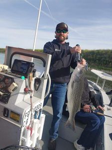 Sacramento River Fishing May 2022